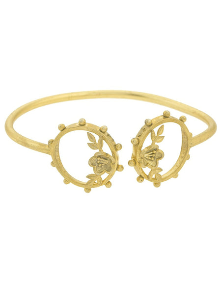 Pahi Floral Earrings, Ring and Bracelet Gift Box