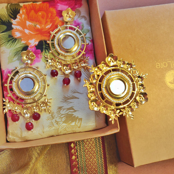 Festive Earrings with a Statement Ring Gift Box