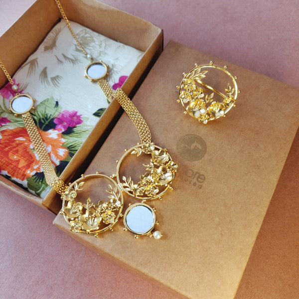 Vines of Pahi Necklace and Ring Gift Box