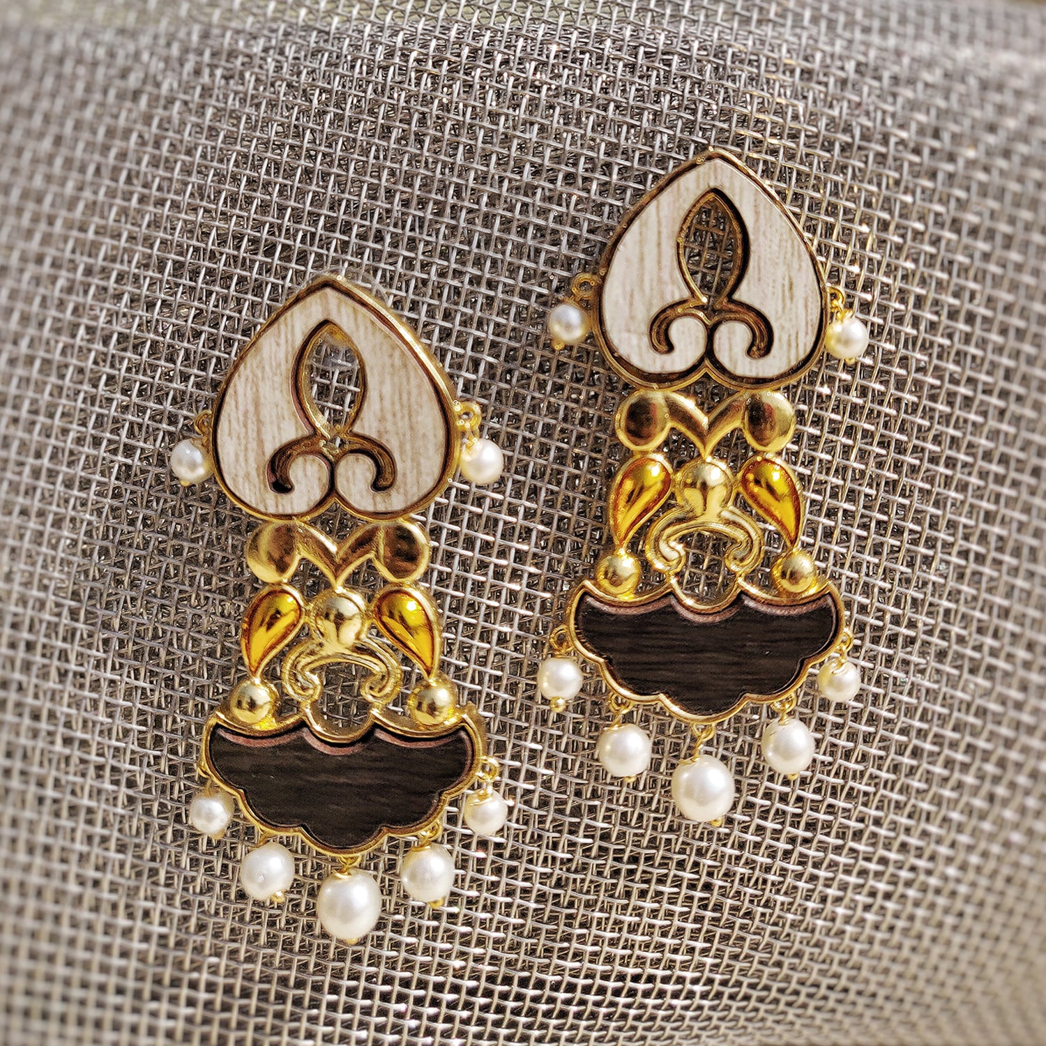 Jharoka Dangler Earrings- Pearls