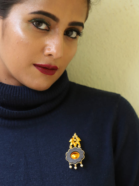 Kalidar Earrings and Brooch Pin Set in Tiger Eye Gift Box